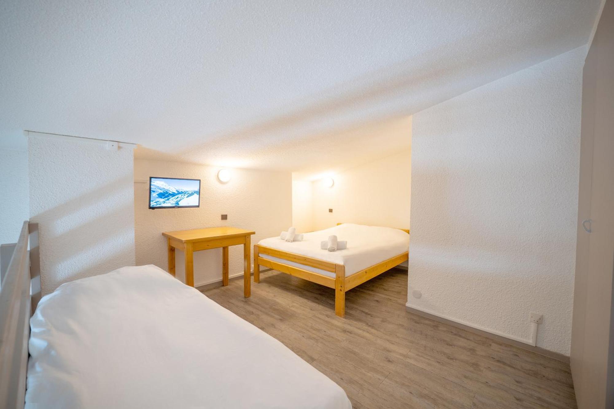 Azureva Les Menuires Aparthotel แซ็ง-มาร์แต็ง-เดอ-แบลวีย์ ภายนอก รูปภาพ