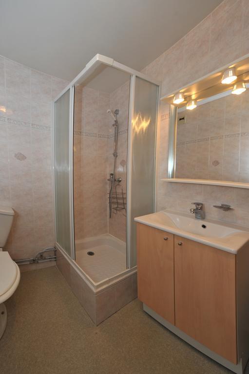 Azureva Les Menuires Aparthotel แซ็ง-มาร์แต็ง-เดอ-แบลวีย์ ภายนอก รูปภาพ